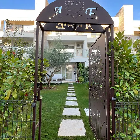 San Pietro - Gjiri I Lalzit, Durres - Alfred's With Garden *